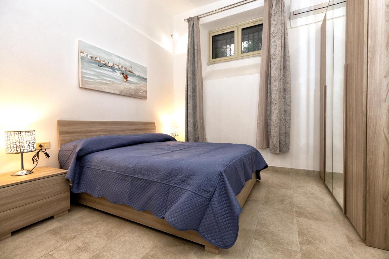 Garden House: Apartments And Rooms For Holidays Palermo Buitenkant foto