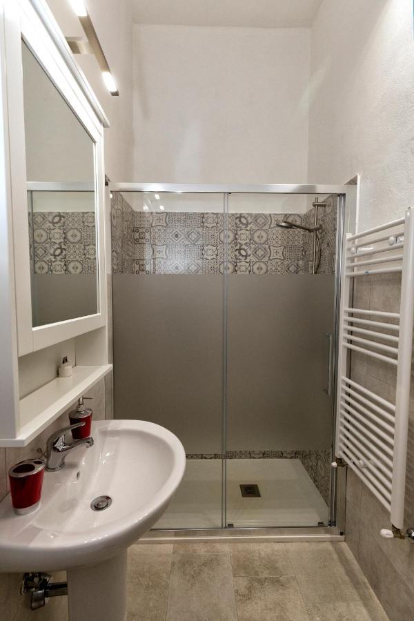Garden House: Apartments And Rooms For Holidays Palermo Buitenkant foto