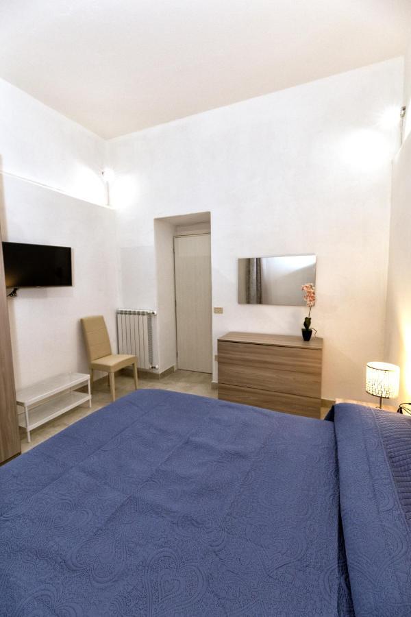 Garden House: Apartments And Rooms For Holidays Palermo Buitenkant foto